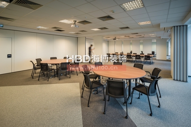 時尚辦公室設(shè)計,廣州裝修設(shè)計公司,時尚辦公室裝修,海博裝飾.jpg 時尚辦公室設(shè)計,廣州裝修設(shè)計公司,時尚辦公室裝修,海博裝飾.jpg