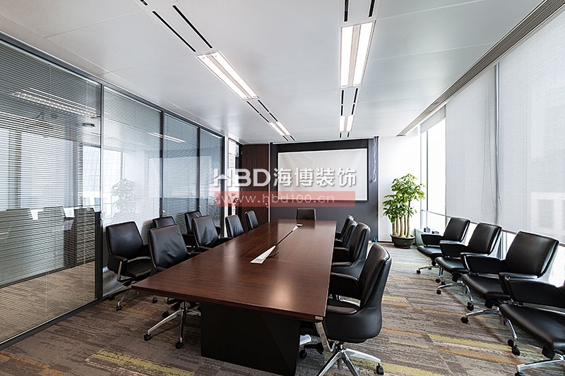 廣州辦公室裝修,環(huán)球都會辦公室裝修.jpg