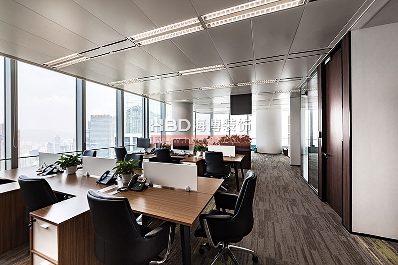 廣州辦公室裝修,環(huán)球都會辦公室裝修.jpg