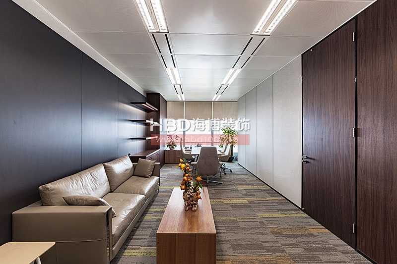 廣州辦公室裝修,環(huán)球都會辦公室裝修.jpg